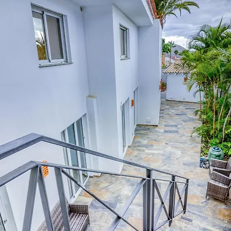Ginevra Villa Chayofa